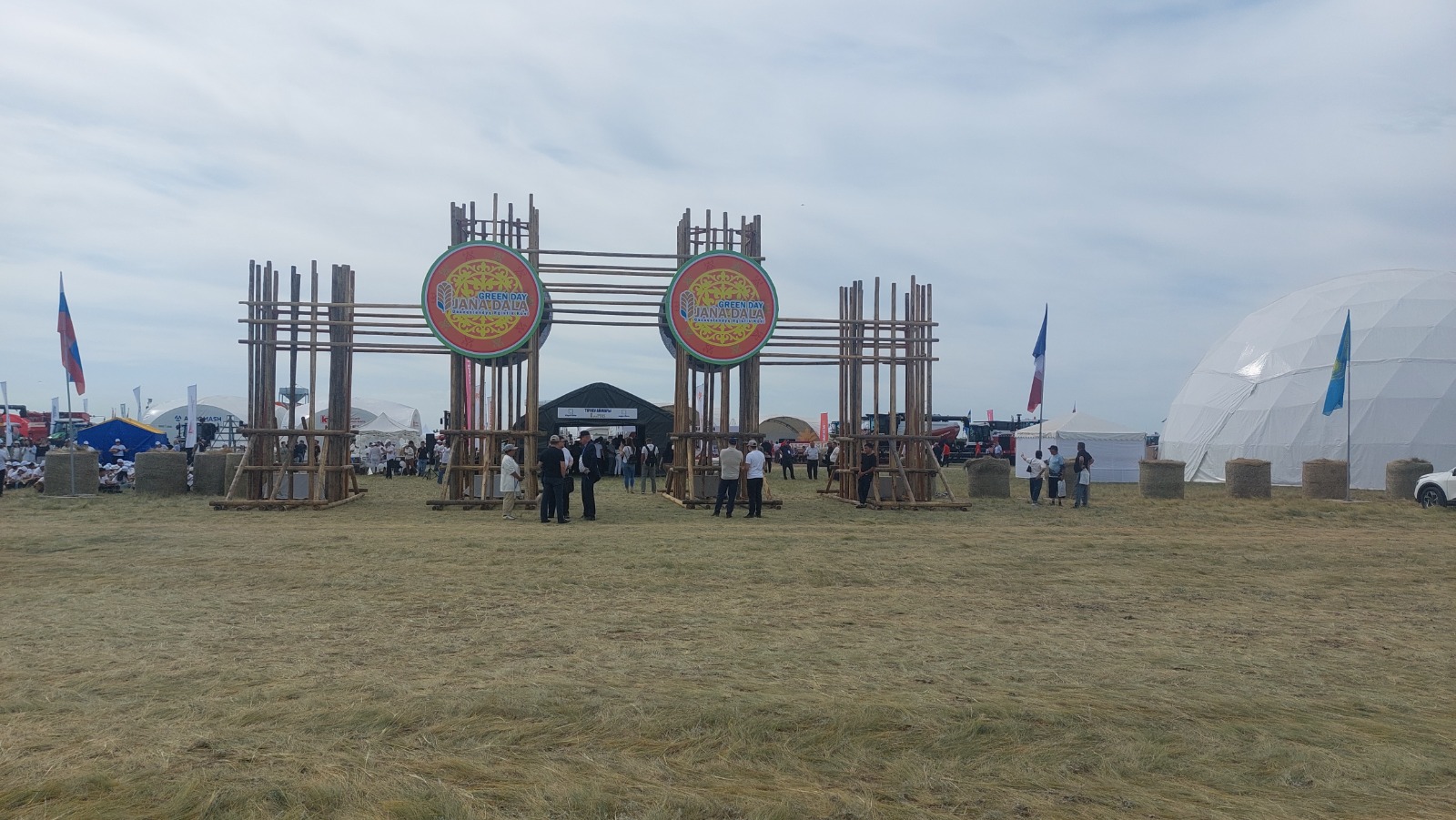 Орыстар ақымақ